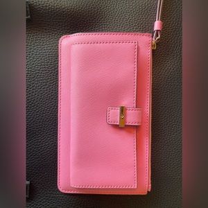 Kate Spade Pink Wallet with Wristlet. Brand new. Never worn!